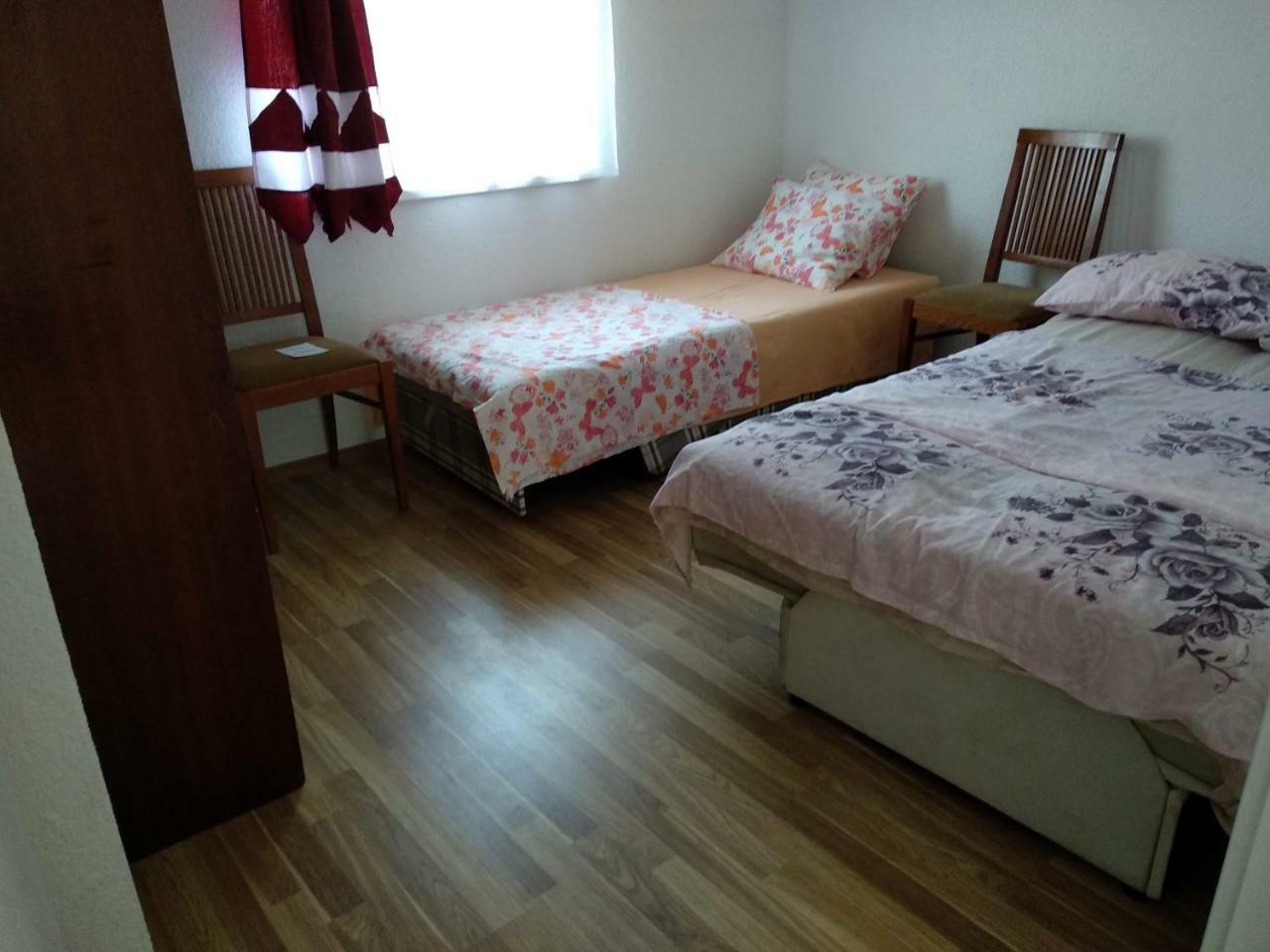 Family House Near Motorway 6 Guests 3 Bedrooms Велес Екстер'єр фото